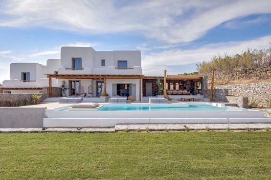 Guests:8   Bedrooms : 4