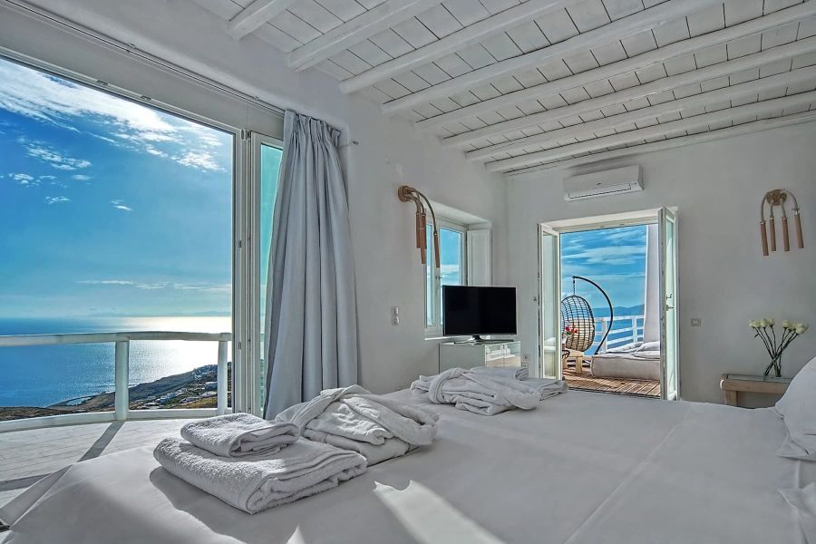 Luxury accommodation mykonos