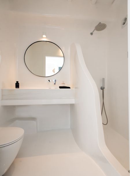 bathroom villa rental