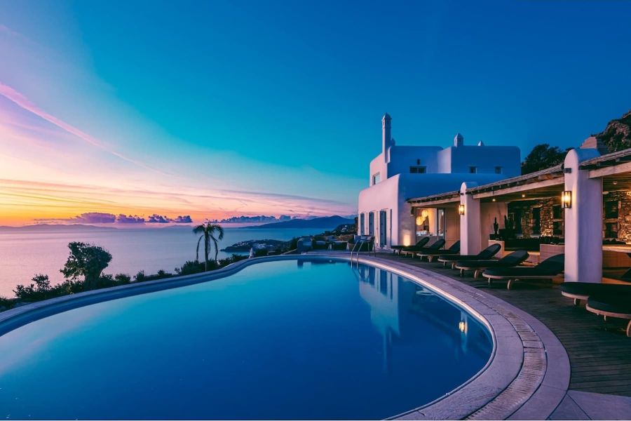 luxury private pool mykonos