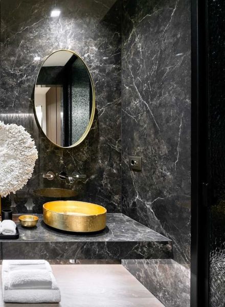 Private villa bathroom