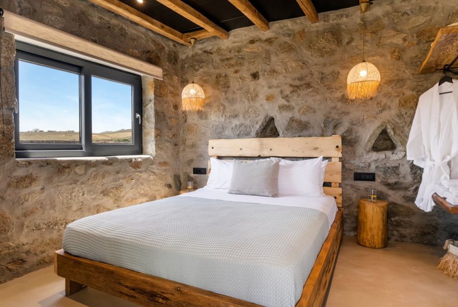 private villa bedroom