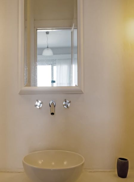 Private villa bathroom