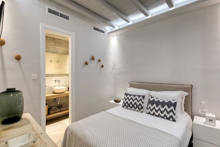 Villa complex bedroom