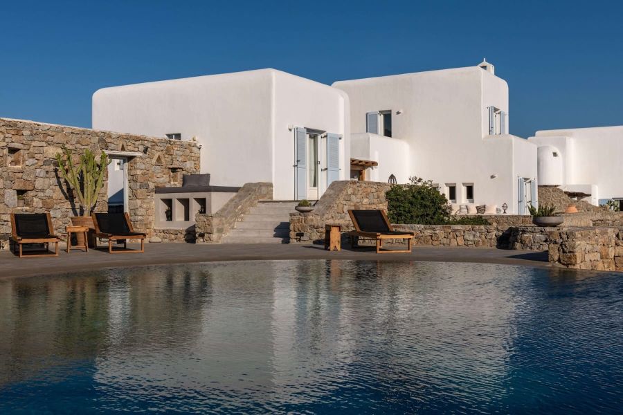 villa rental cyclades
