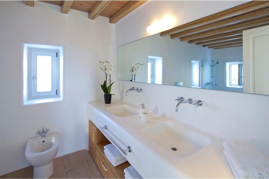 private bathroom mykonos