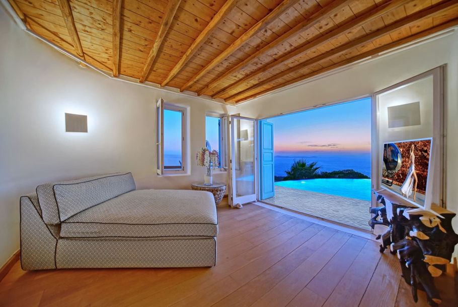 Complex villa bedroom