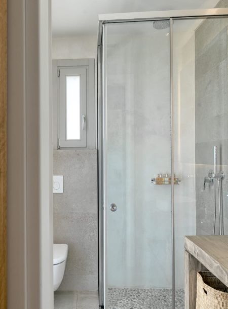 Private villa bathroom