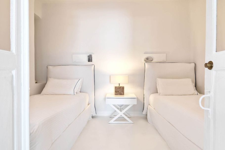 private villa bedroom