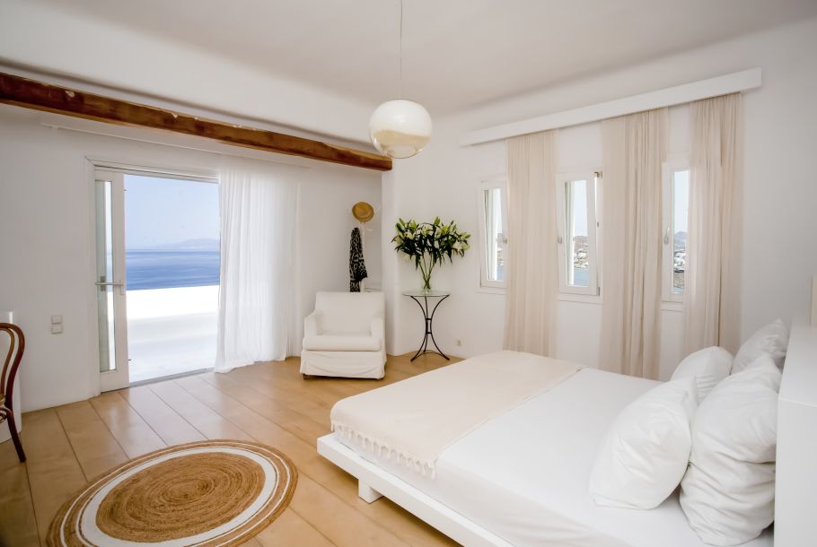 private villa bedroom